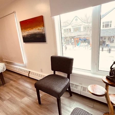 #202 Cozy Mountain View 2 Bedrooms In Dt Canmore Eksteriør billede